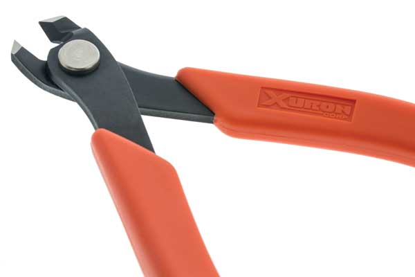 791-90137 Xuron 2175M Track Cutters