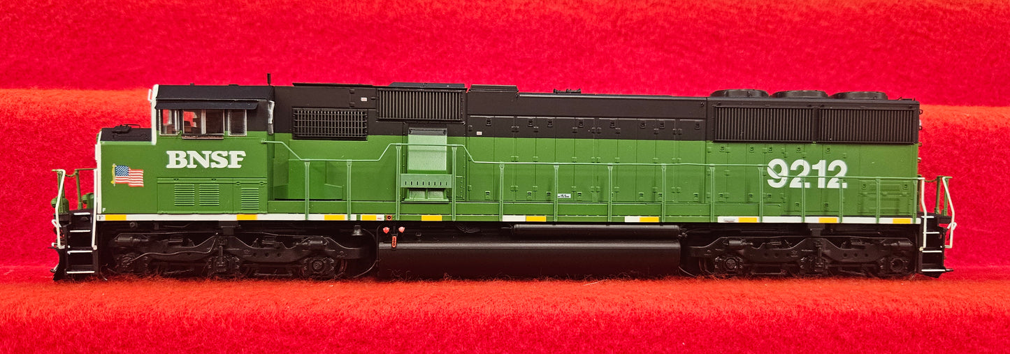 ATHG75504 Athearn HO SD60M-3 Tri-Clops - BNSF #9212