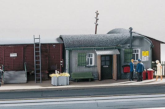 Classic Line Suburban Station, Building Kit (HO-Scale)