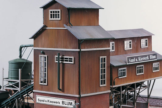 Classic Line Sand Works Grading Tower, Building Kit (HO-Scale)