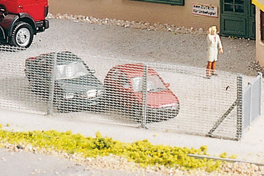 Classic Line Concrete Plant Fence, Building Kit (HO-Scale)
