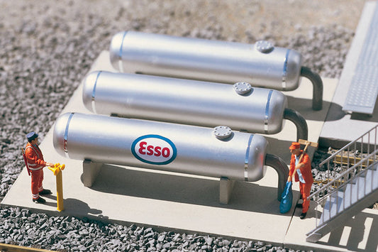 Refinery Storage Tanks, Building Kit (G-Scale)