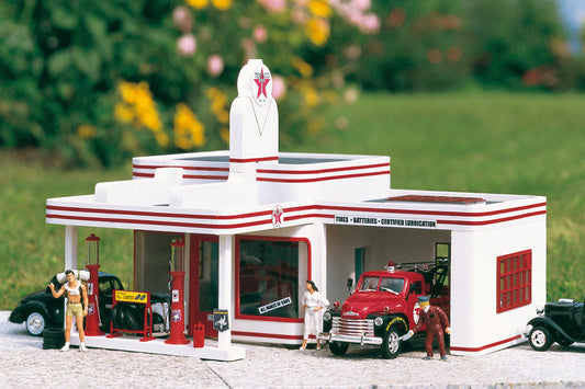 Filling Station, Building Kit (G-Scale)
