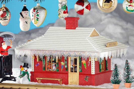 62265 PIKO G North Pole Station Built-Up