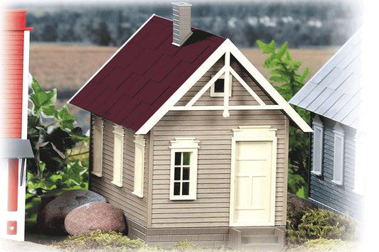 Hills Gingerbread House Built-Up Building (G-Scale)