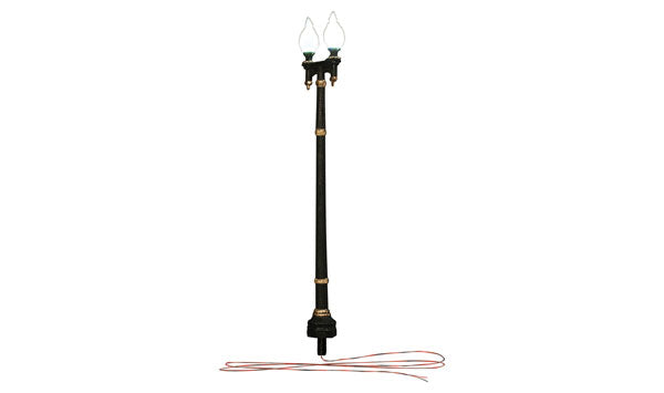 785-5632 WS HO Street Light - Double Lamp Post