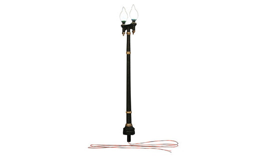 785-5632 WS HO Street Light - Double Lamp Post