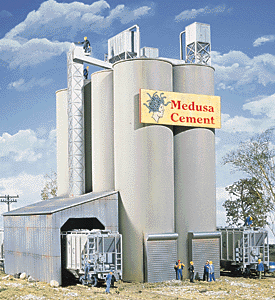 933-3019 Walthers HO Medusa Cement Company