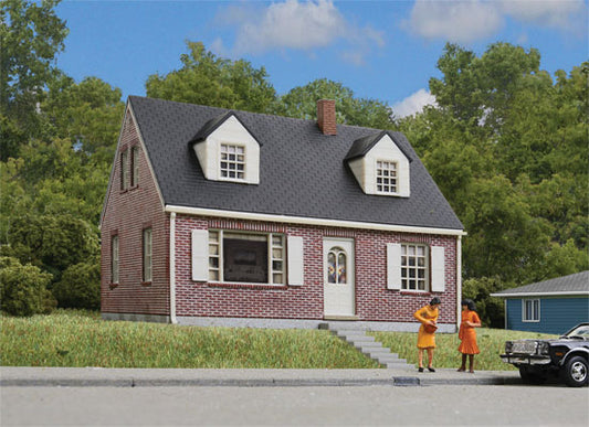 933-3774 Walthers HO Cape Cod House