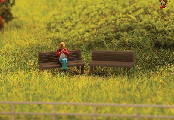 949-4146 Walthers HO Benches