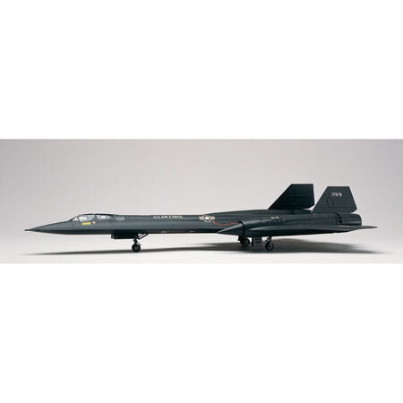 RMX855810 Revell 1/72 SR71A Blackbird